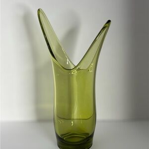 Viking Split Mouth Vase